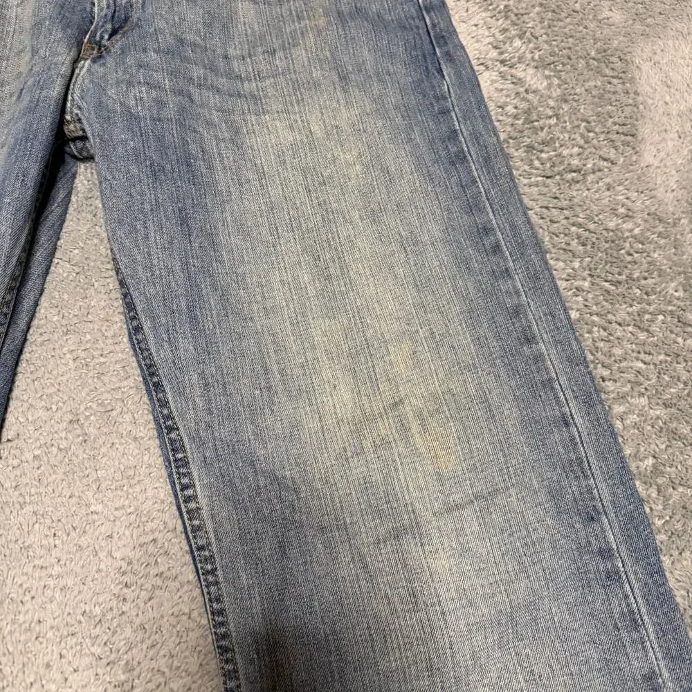 Levi’s 569 jeans